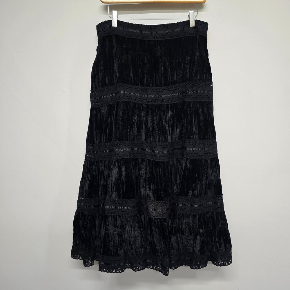 Zoe D. Crushed Velvet Tiered Skirt Womens Medium Black Lace Witch Whimsygoth